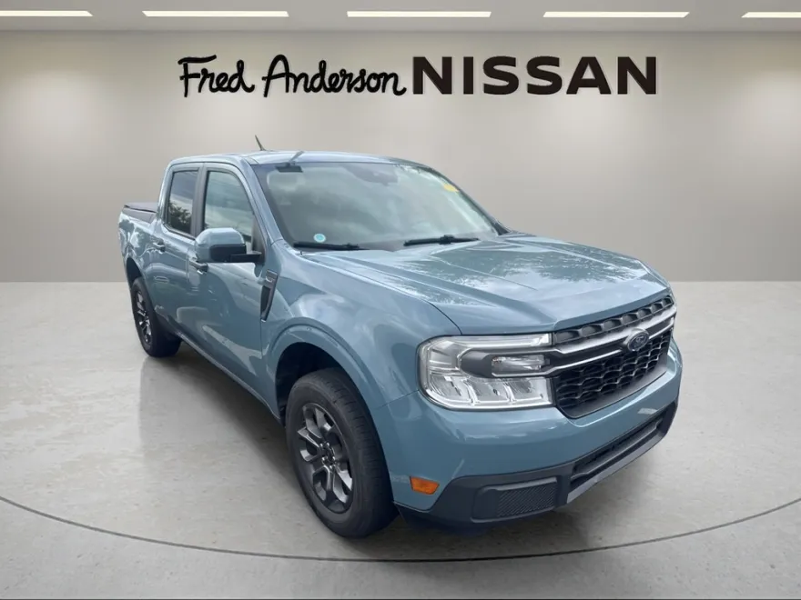 2022 Ford Maverick XLT photo 1