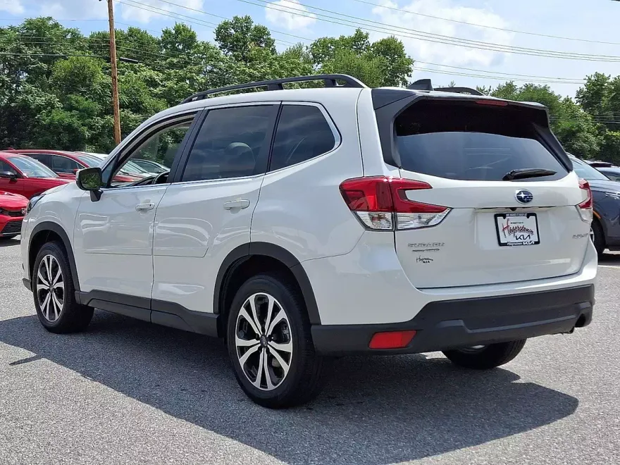 2024 Subaru Forester Limited photo 1