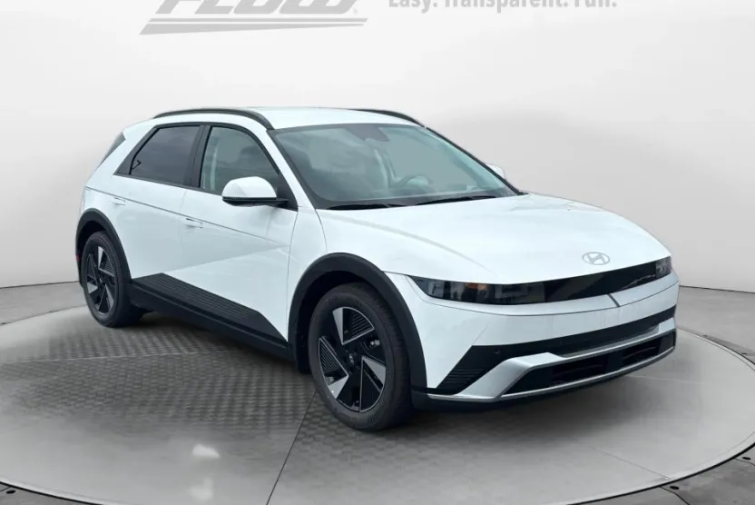 2025 Hyundai Ioniq 5 SEL photo 1