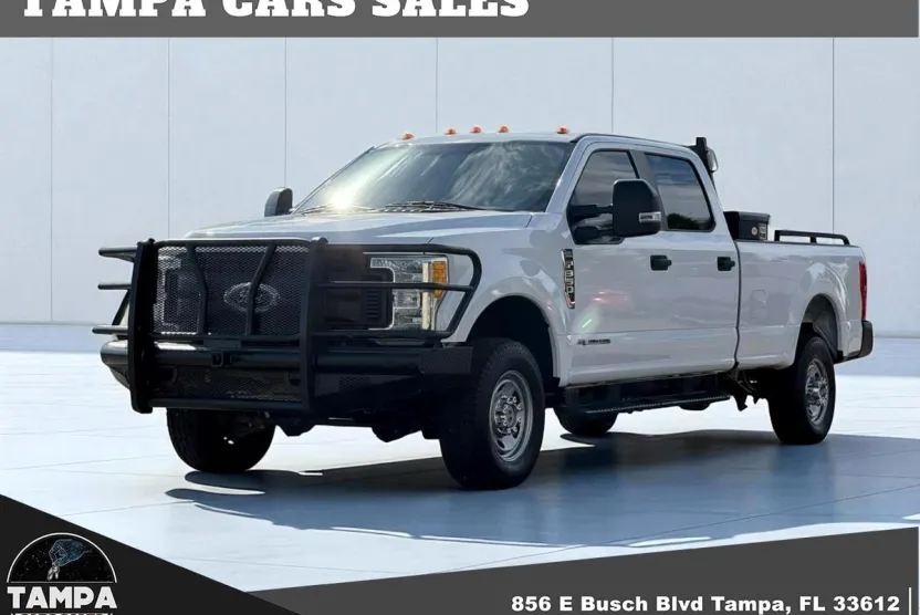 2017 Ford F-350 XL photo 1