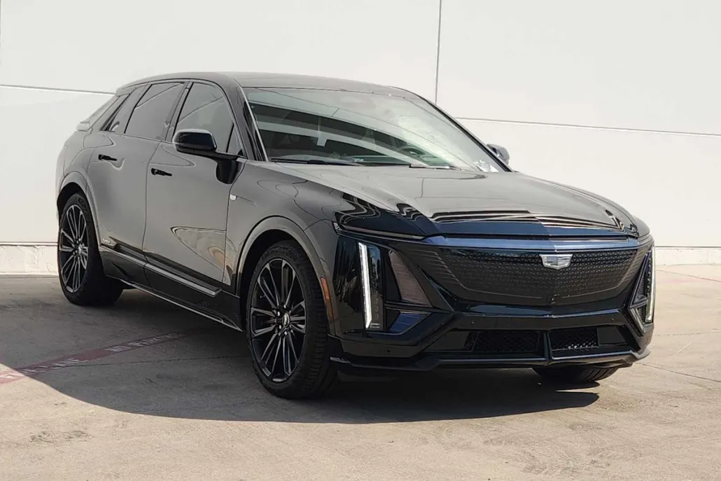 2026 Cadillac Lyriq photo 1
