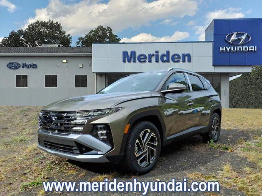 2025 Hyundai Tucson Hybrid Limited Sport photo 1
