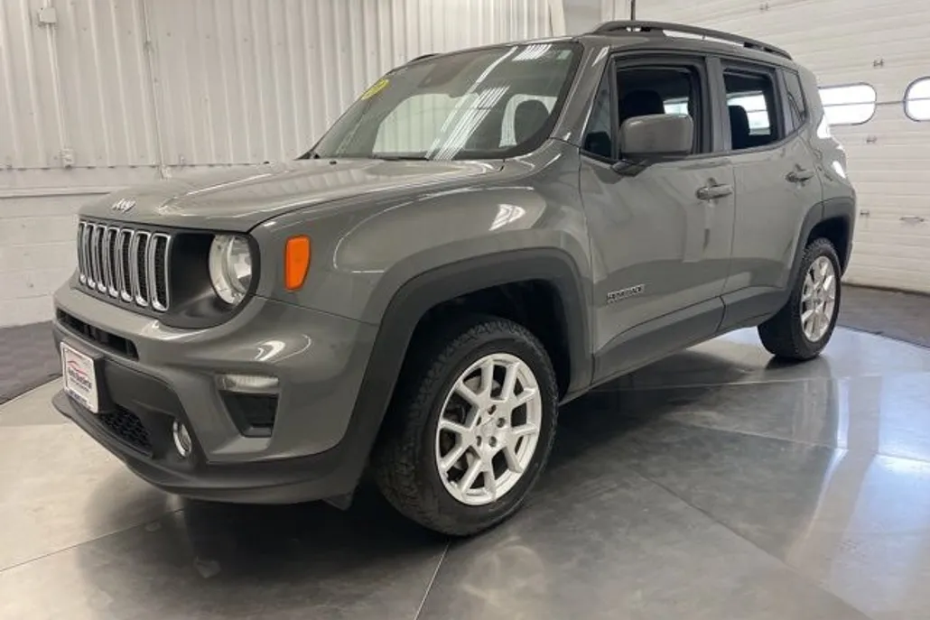 2021 Jeep Renegade Latitude photo 1