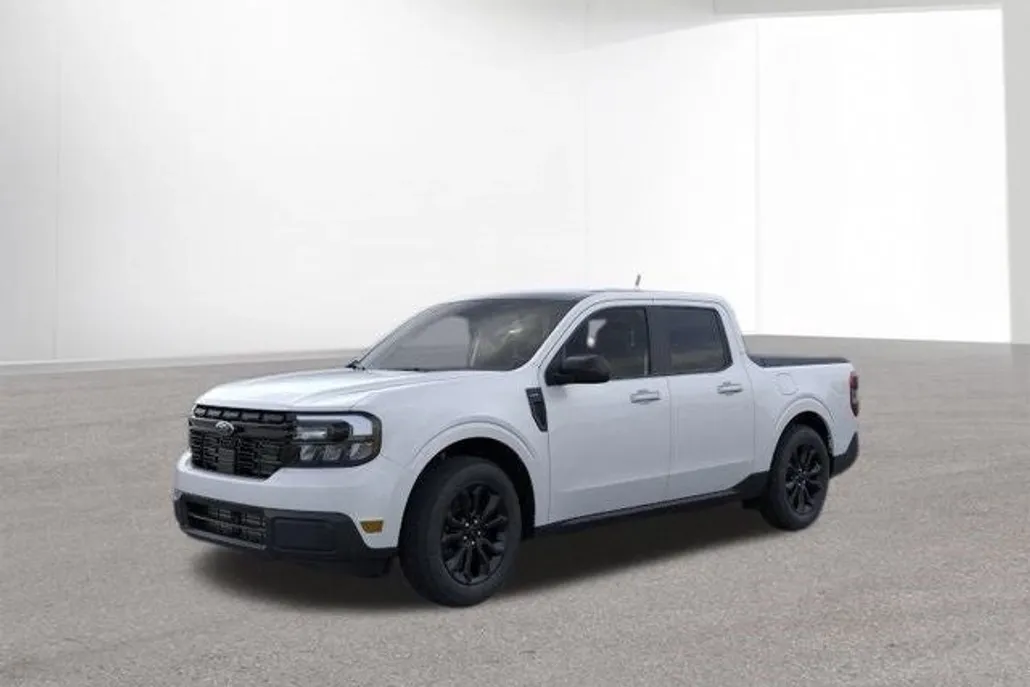 2024 Ford Maverick Lariat photo 1