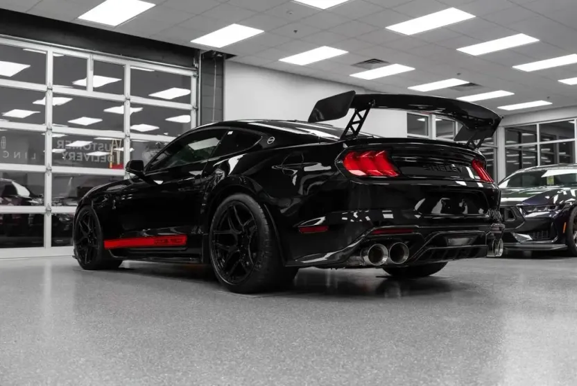 2020 Ford Mustang Shelby GT500 photo 1