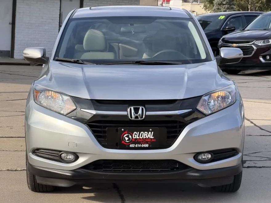 2017 Honda HR-V EX photo 1