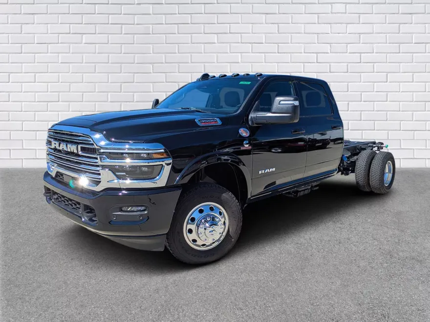 2025 Ram 3500 Tradesman Big Horn photo 1