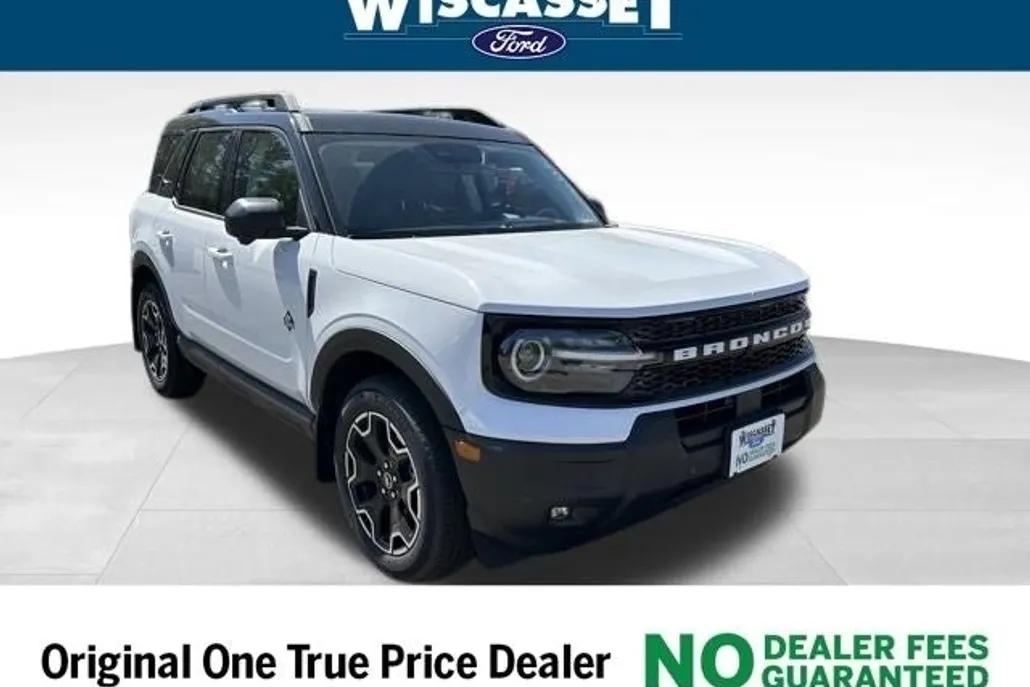 2025 Ford Bronco Sport Outer Banks photo 1