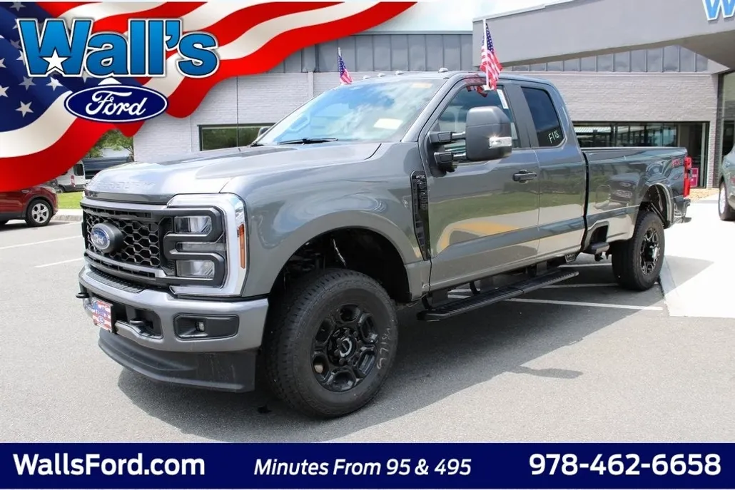 2025 Ford F-250 photo 1