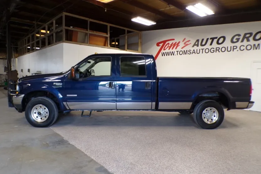 2004 Ford F-250 XLT photo 1