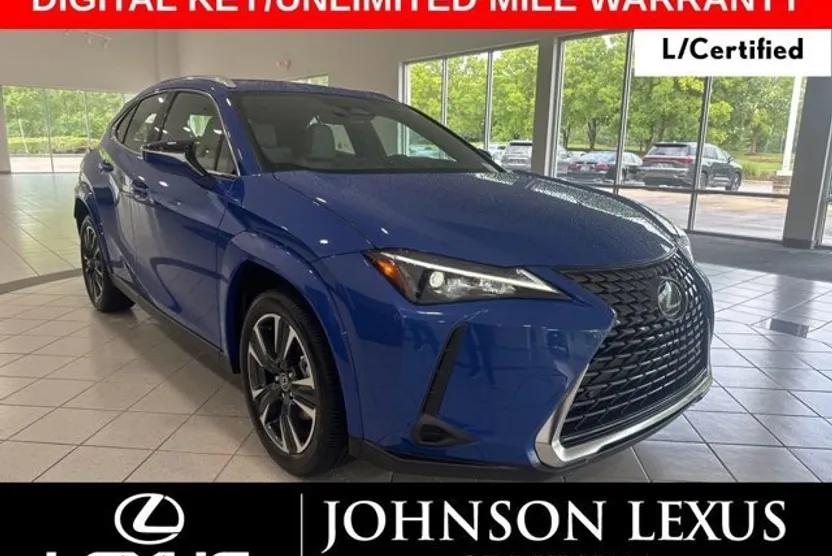 2025 Lexus UX Premium photo 1