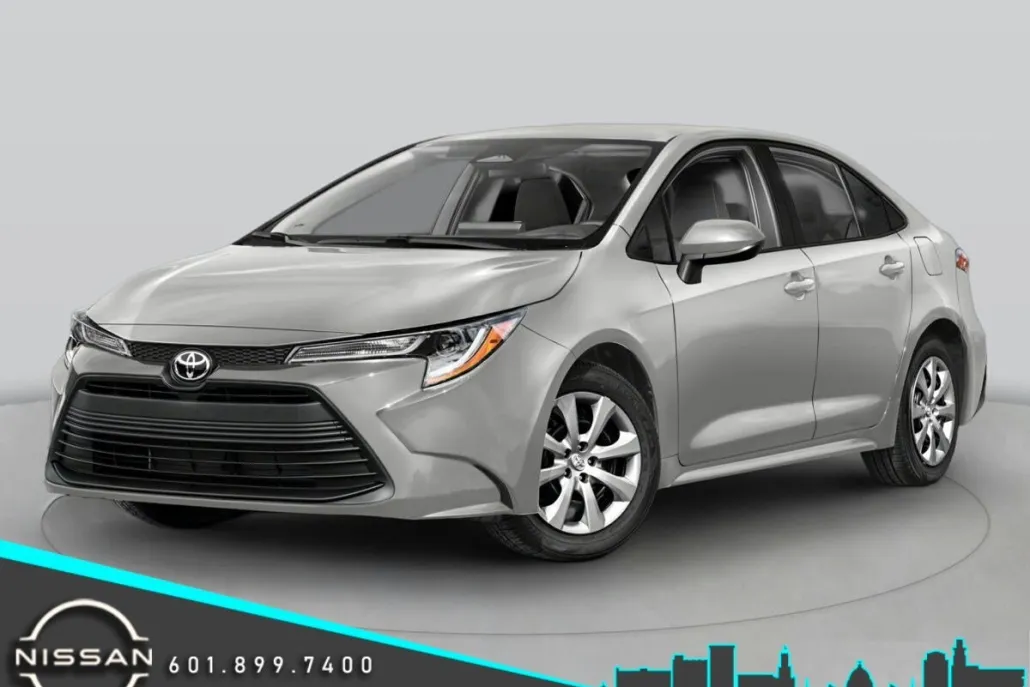 2024 Toyota Corolla LE photo 1