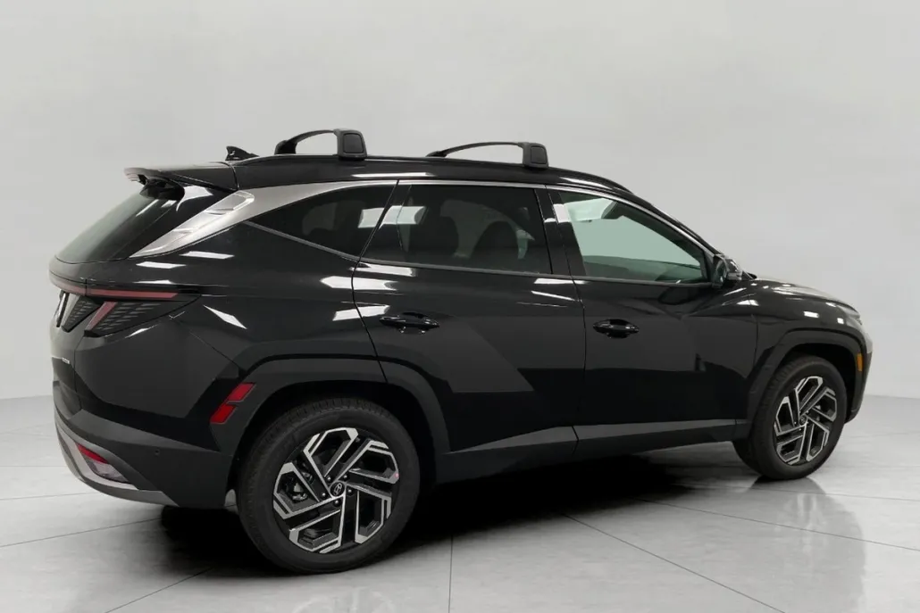 2025 Hyundai Tucson Limited photo 1