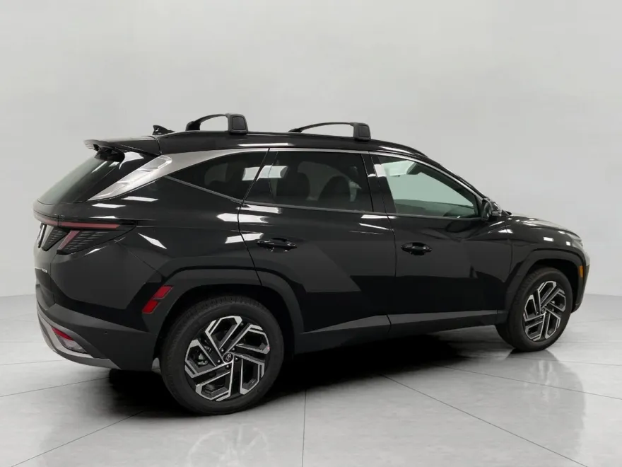 2025 Hyundai Tucson Limited photo 1