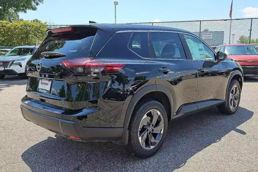 2025 Nissan Rogue SV photo 1