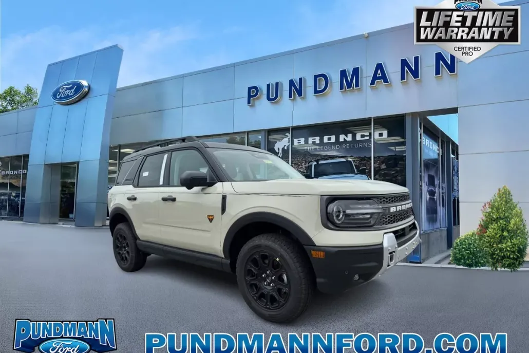 2025 Ford Bronco Sport Badlands photo 1