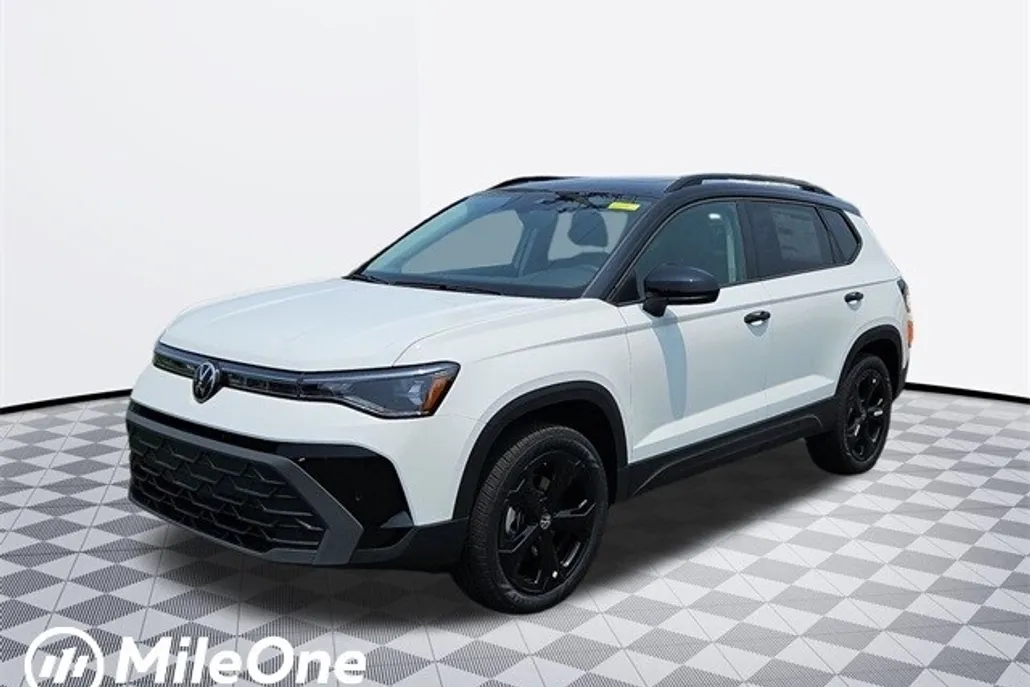 2025 Volkswagen Taos SE photo 1