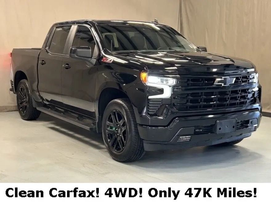 2023 Chevrolet Silverado 1500 RST photo 1