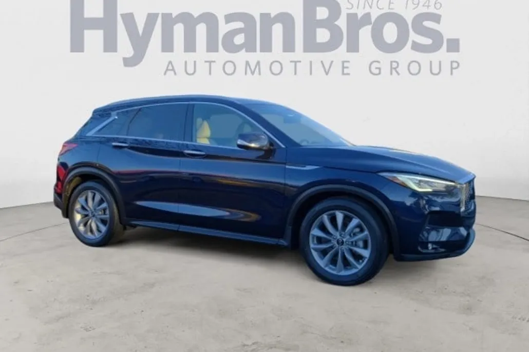 2021 Infiniti QX50 Essential AWD photo 1