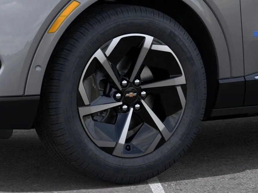 2025 Chevrolet Equinox LT photo 1