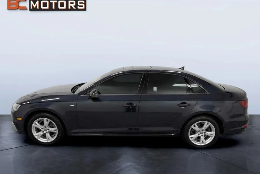 2018 Audi A4 Premium photo 1