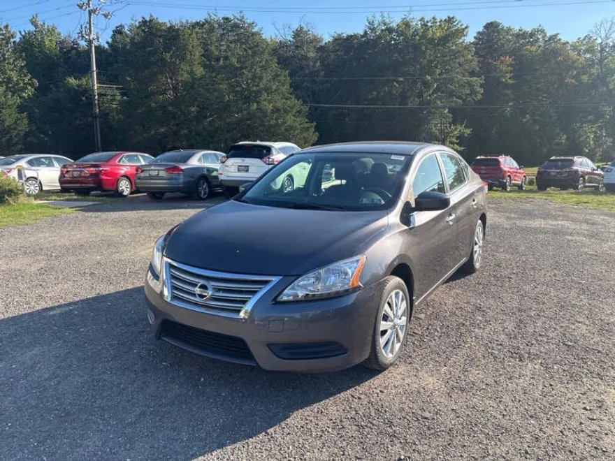 2014 Nissan Sentra S photo 1