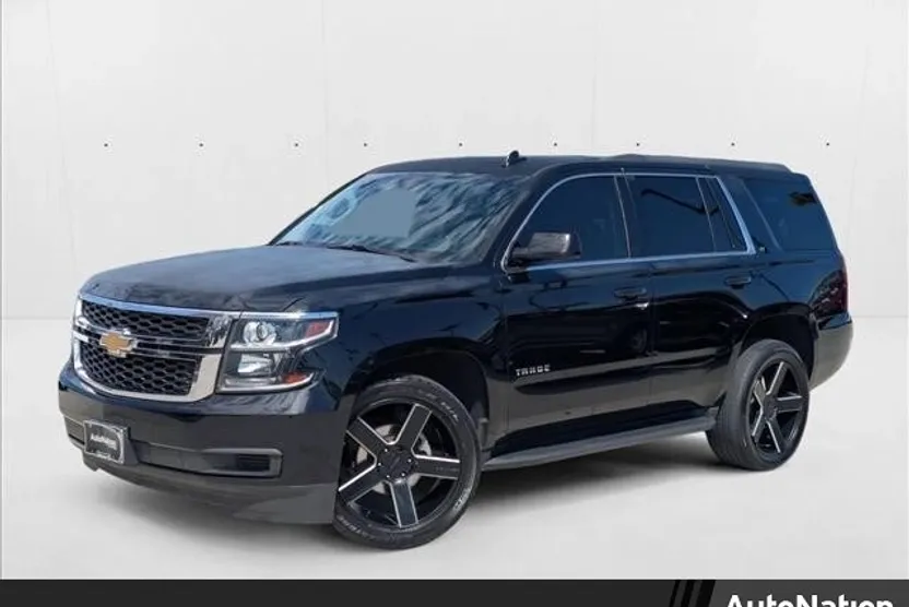 2018 Chevrolet Tahoe LT photo 1