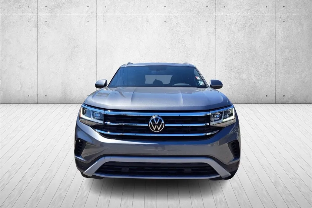 2023 Volkswagen Atlas Cross Sport V6 SE Technology photo 1