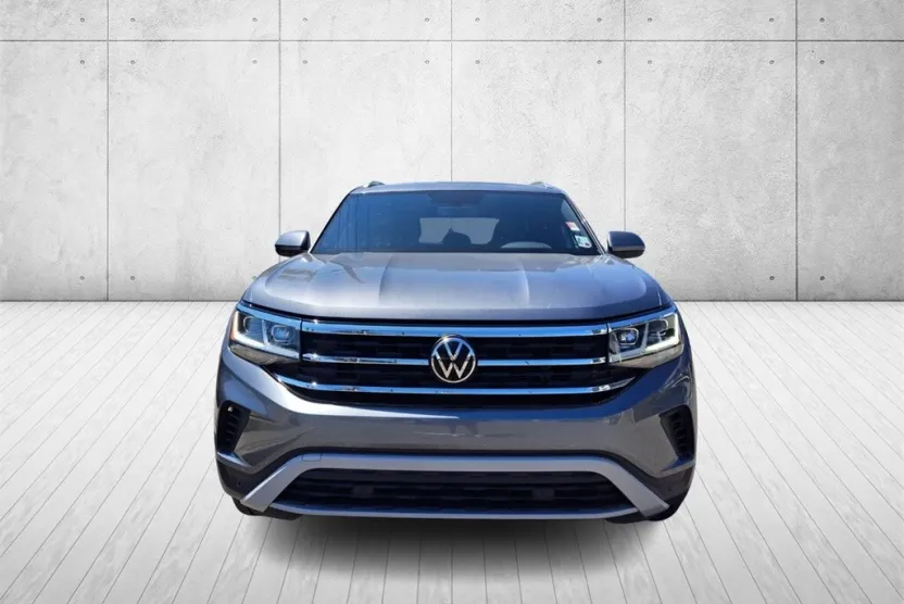 2023 Volkswagen Atlas Cross Sport V6 SE Technology photo 1