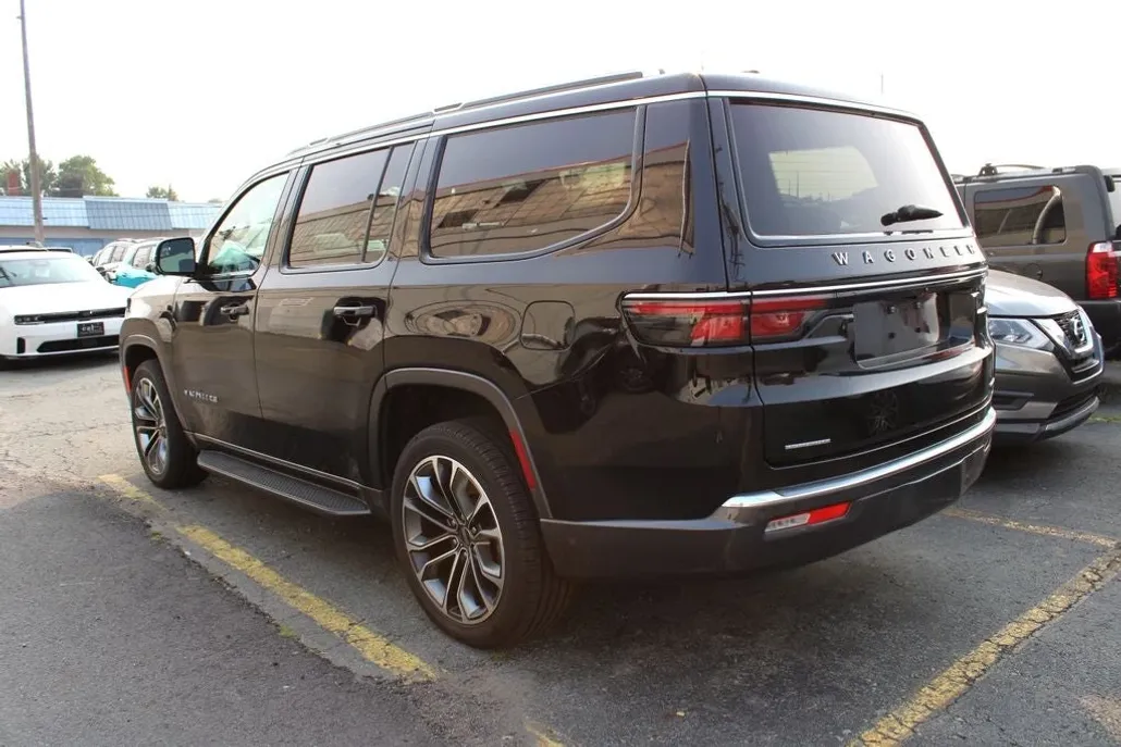 2022 Jeep Wagoneer Series III photo 1