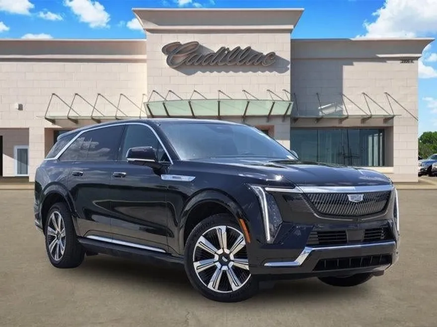 2025 Cadillac Escalade IQ Luxury photo 1