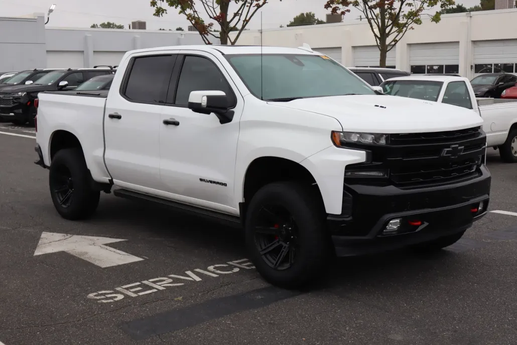 2020 Chevrolet Silverado LTZ photo 1