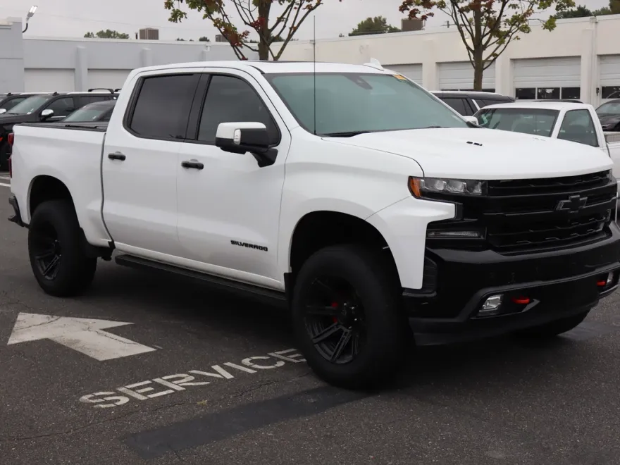 2020 Chevrolet Silverado LTZ photo 1