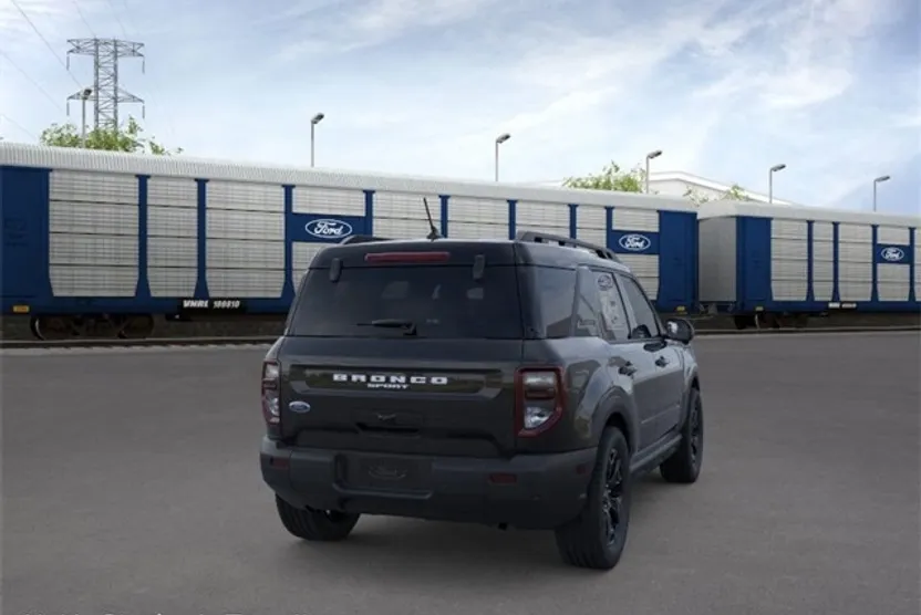 2025 Ford Bronco Sport Outer Banks photo 1