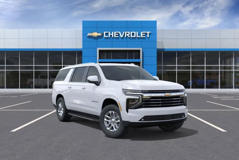 2025 Chevrolet Suburban LT photo 1