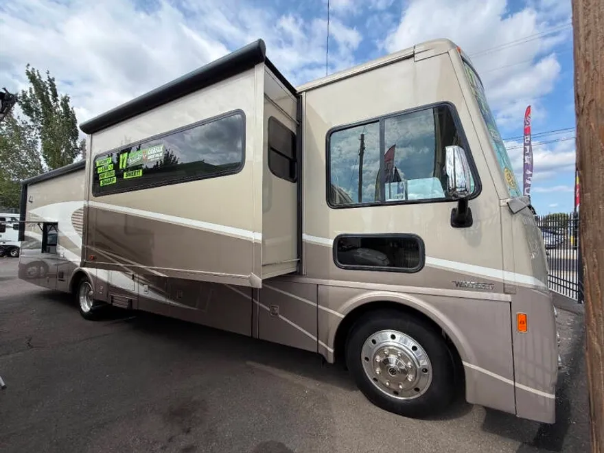2017 Ford Motorhome Chassis photo 1