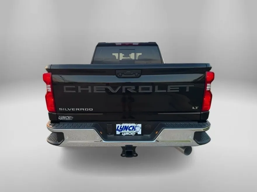 2025 Chevrolet Silverado 2500HD LT photo 1