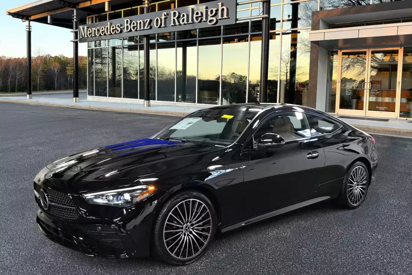 2026 Mercedes Benz CLE 450 4MATIC photo 1