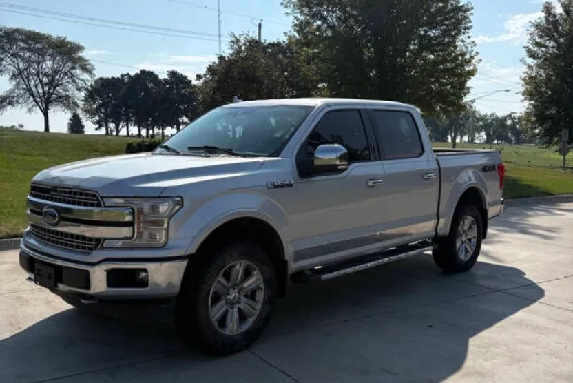 2018 Ford F-150 Lariat photo 1