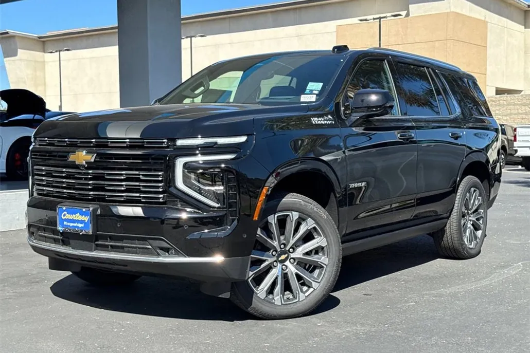 2026 Chevrolet Tahoe High Country photo 1
