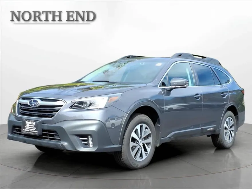 2022 Subaru Outback Premium photo 1