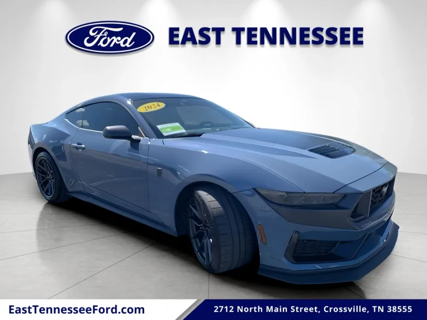 2024 Ford Mustang Dark Horse photo 1