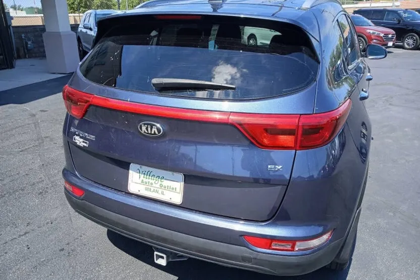 2017 Kia Sportage EX photo 1
