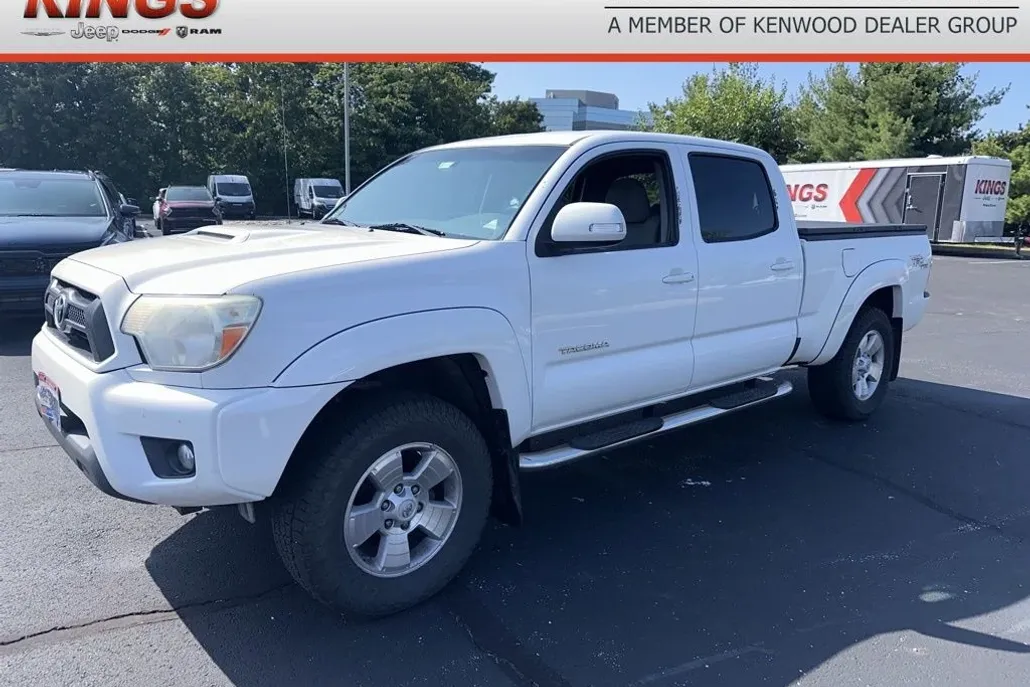 2013 Toyota Tacoma 4x4 V6 Double Cab photo 1