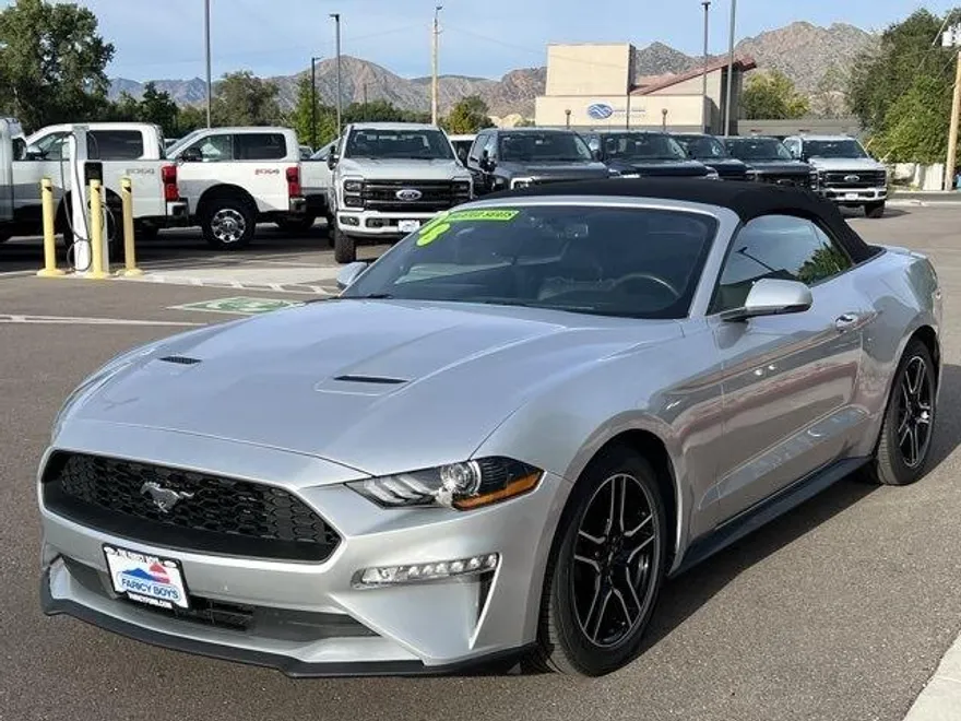 2018 Ford Mustang EcoBoost Premium photo 1
