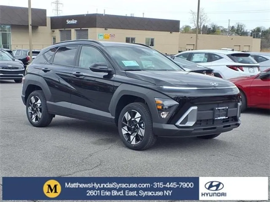 2025 Hyundai Kona SEL photo 1