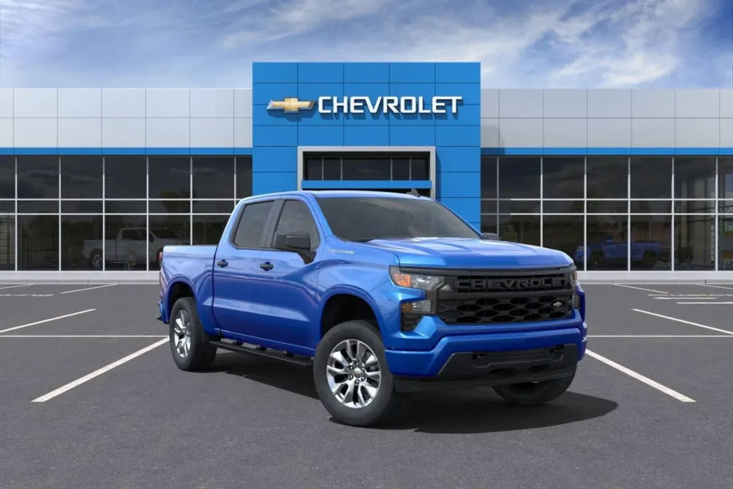 2025 Chevrolet Silverado 1500 Custom photo 1