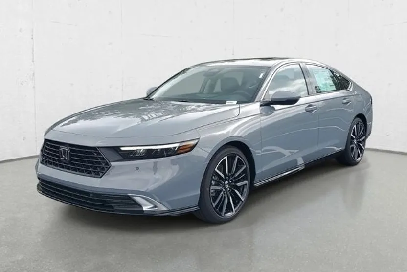2025 Honda Accord Hybrid Touring photo 1