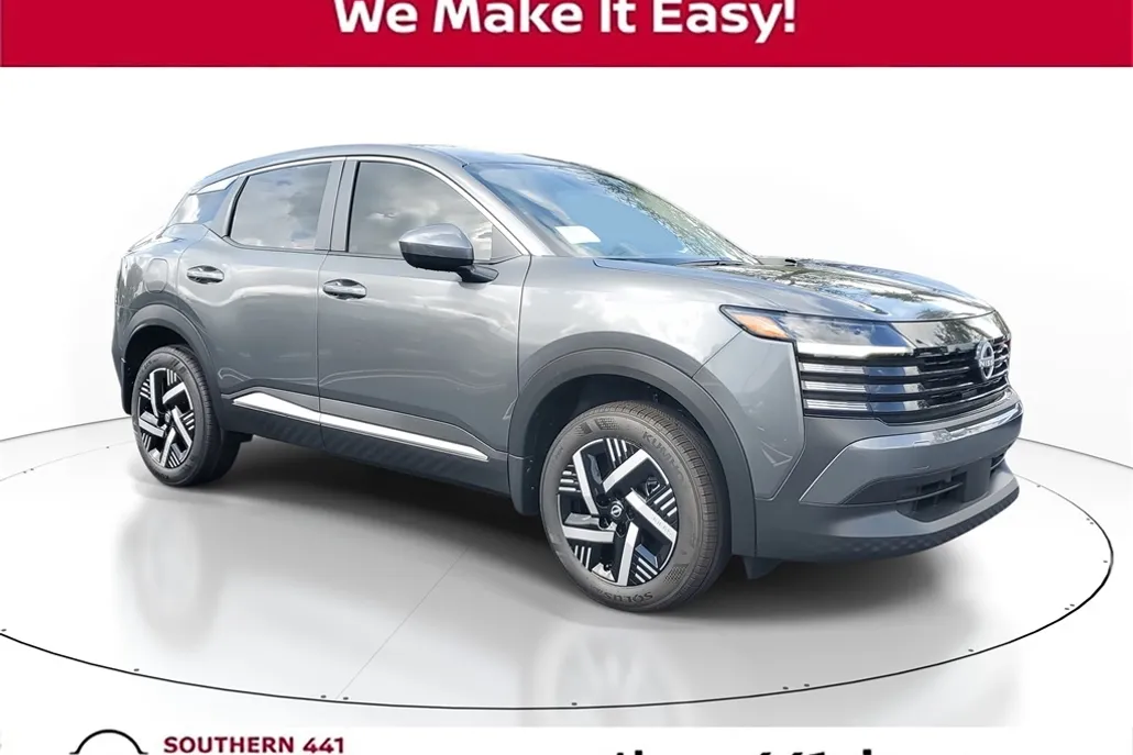 2025 Nissan Kicks SV photo 1