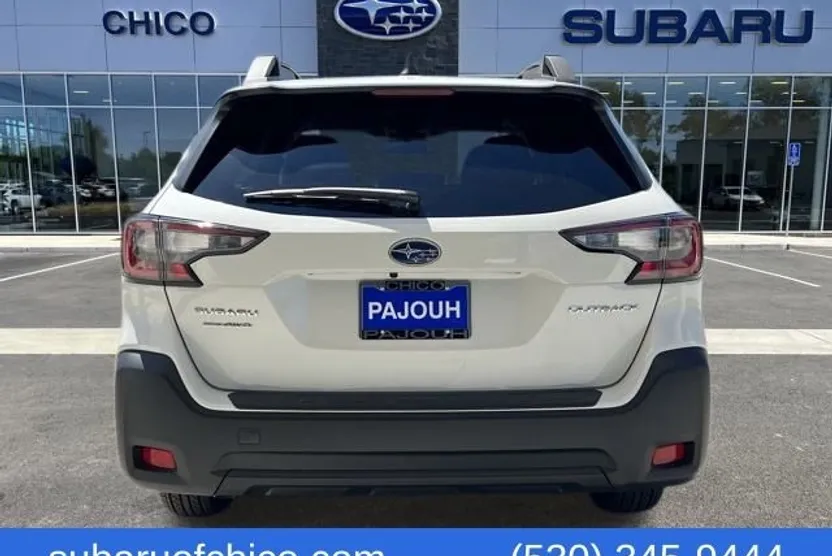 2025 Subaru Outback Premium photo 1